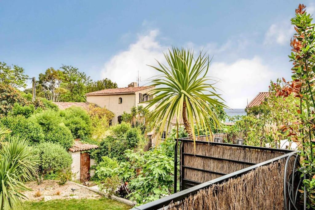 Appartement Retire De La Location La Ciotat Exteriör bild